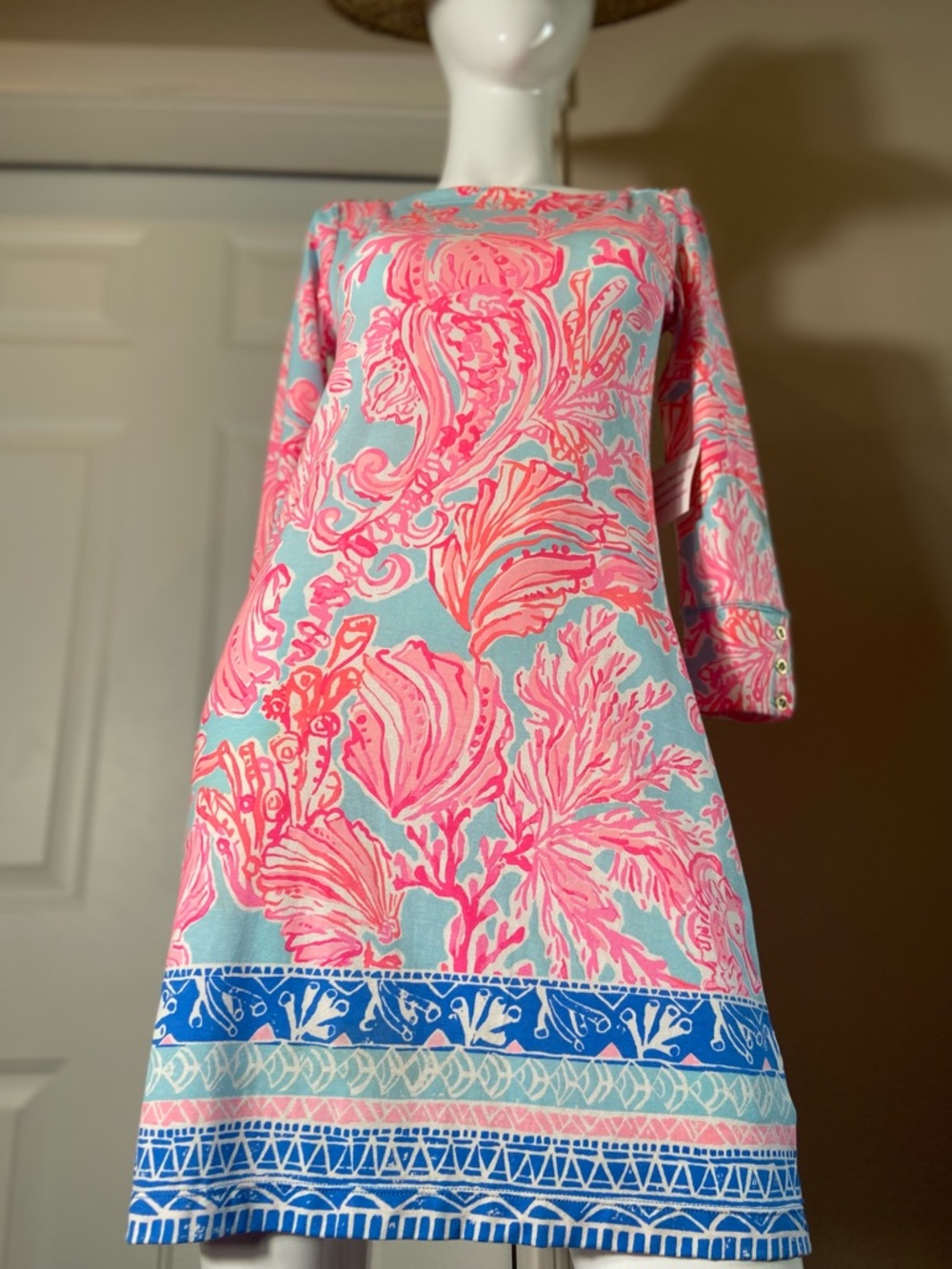 Lily Pulitzer~NWT~Seasalt Blue~UPF 50+~Sophie Dress~3/4 Sleeve~Boat Neck~Size XS - Picture 4 of 16
